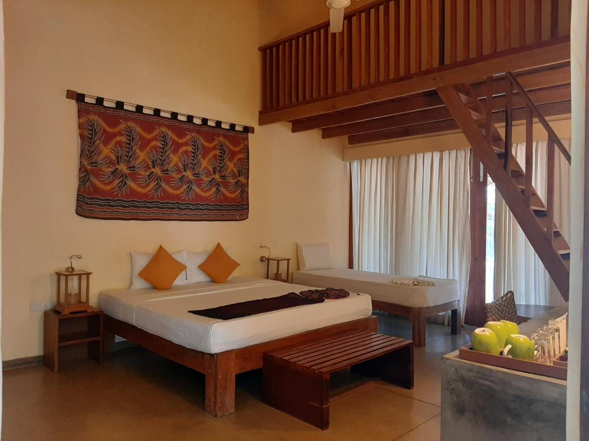 Giman Free Beach Resort Passikudah Kültér fotó