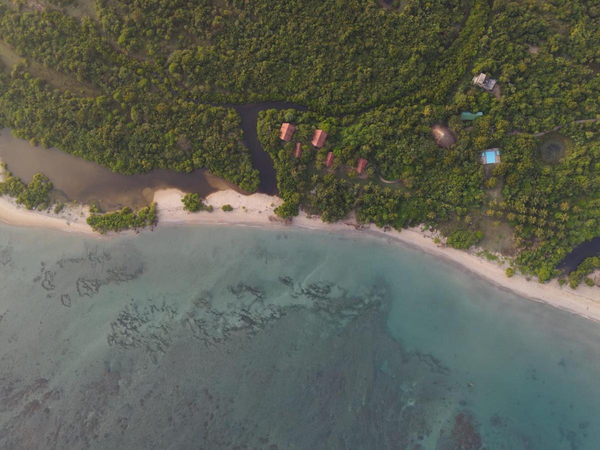 Giman Free Beach Resort Passikudah Kültér fotó