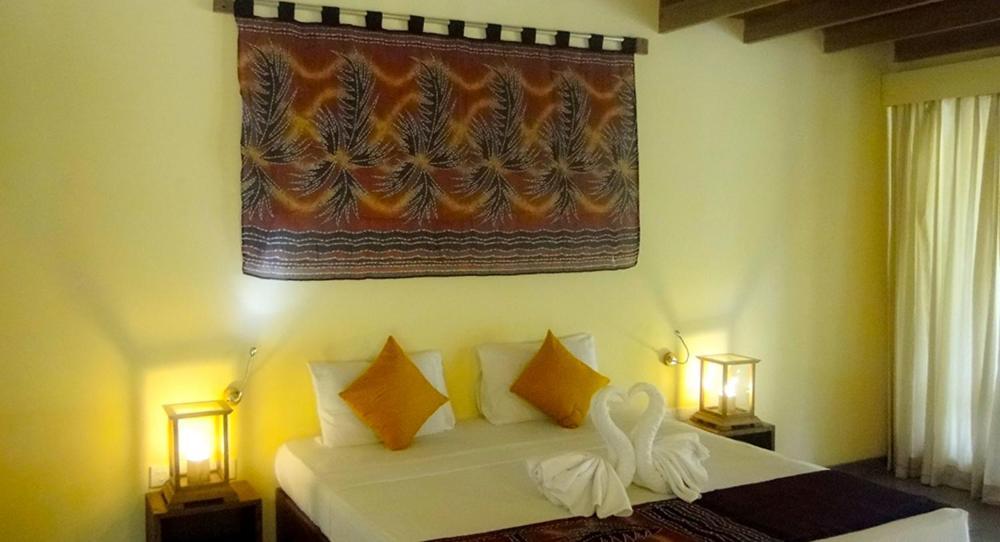 Giman Free Beach Resort Passikudah Kültér fotó